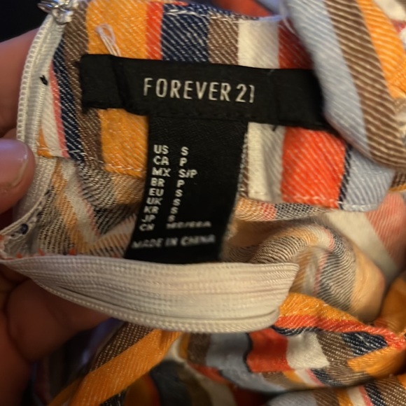 Forever 21 woman overalls colorful - Picture 4 of 4